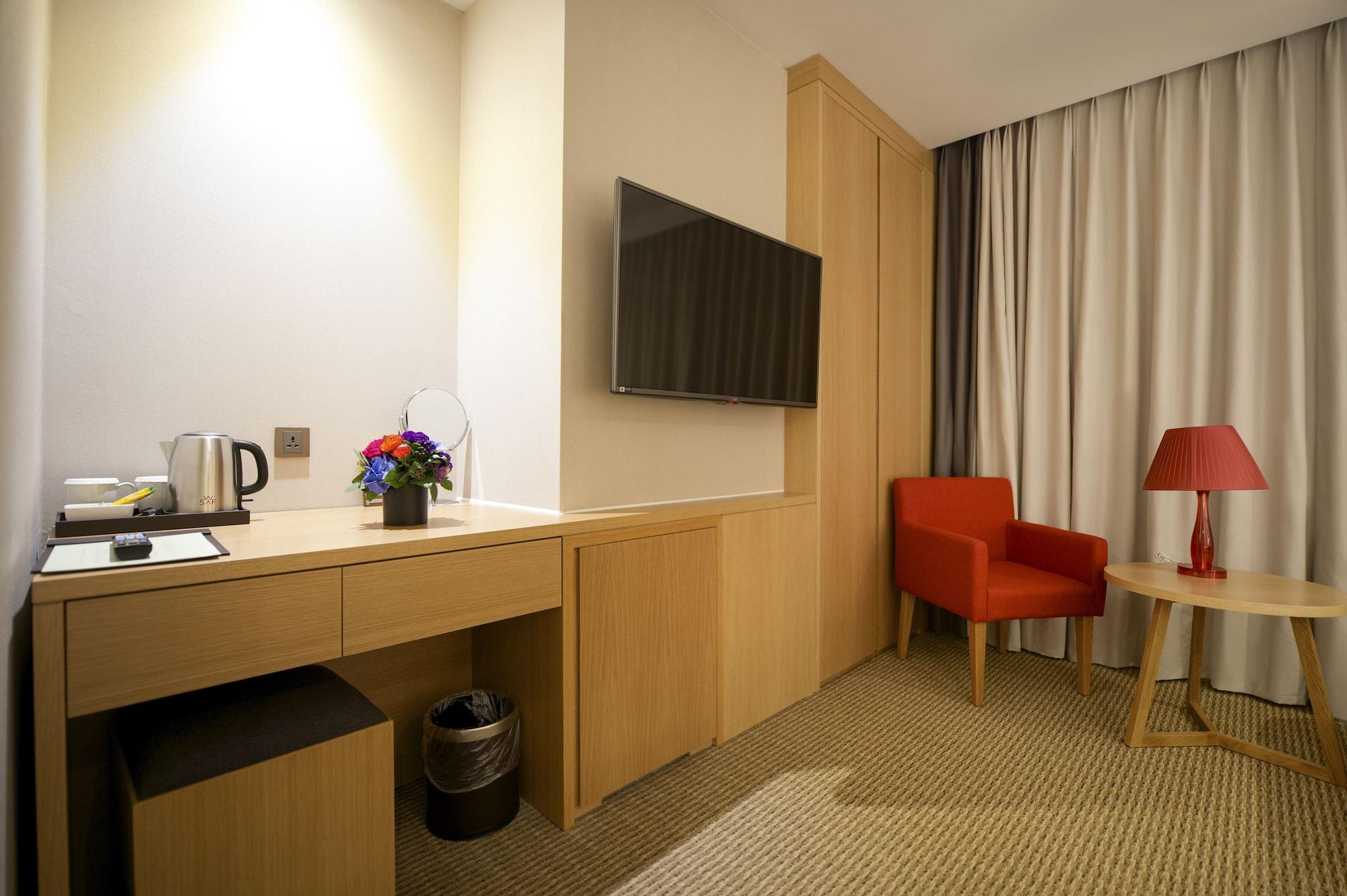 โรงแรมนิว โอเรียนตัล เมียงดง 3* โซล