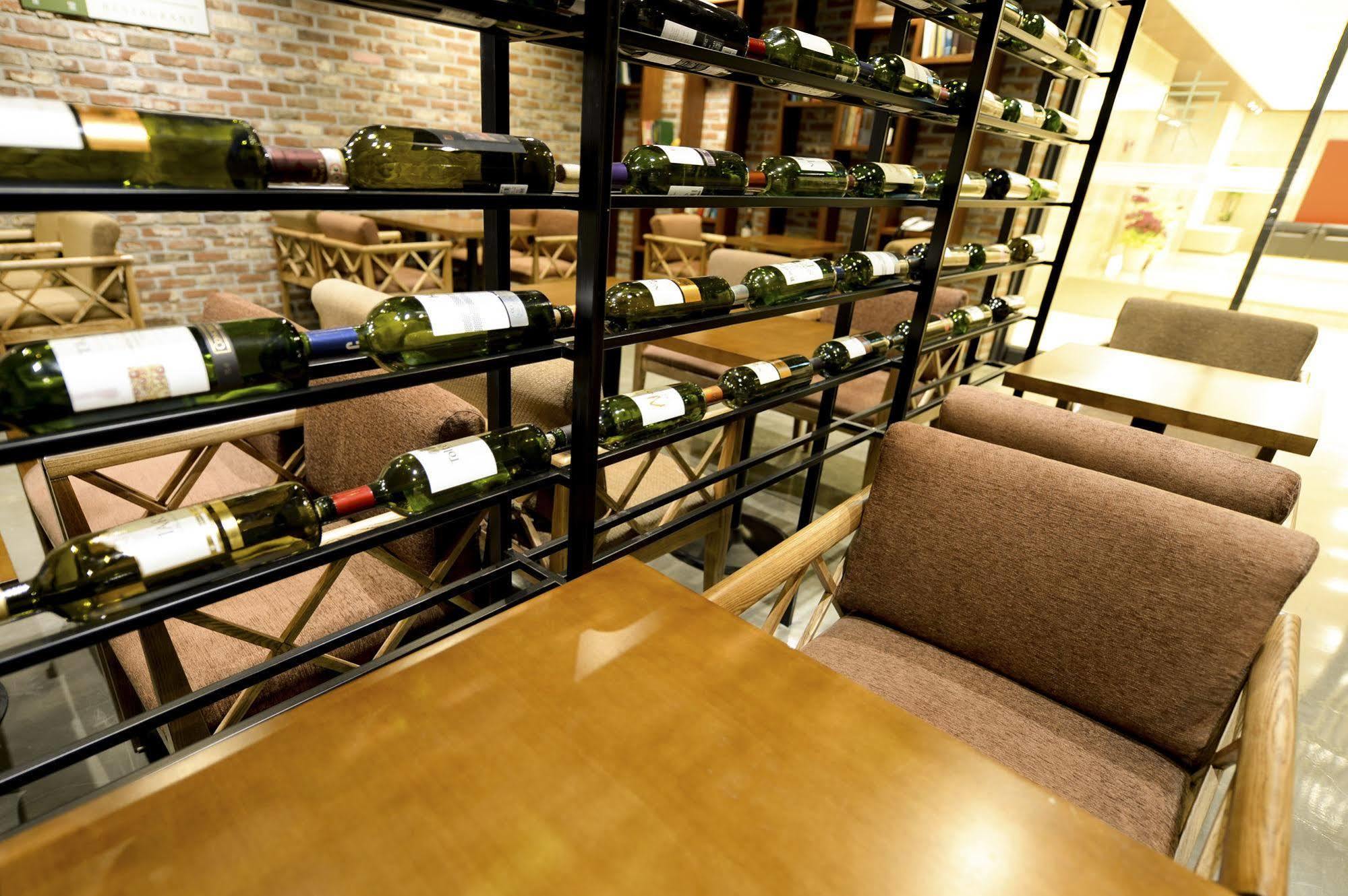 โรงแรมนิว โอเรียนตัล เมียงดง โรงแรม 3*
